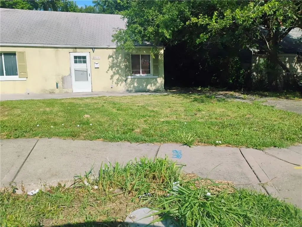 4408 S Benton Avenue, Kansas City, MO 64130 - #1