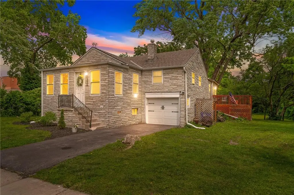336 E Park Street, Olathe, KS 66061 - #1