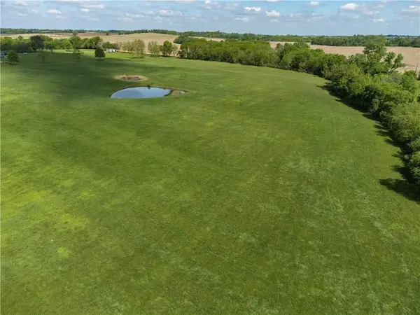 30500 E Us-24 Highway, Buckner, MO 64016