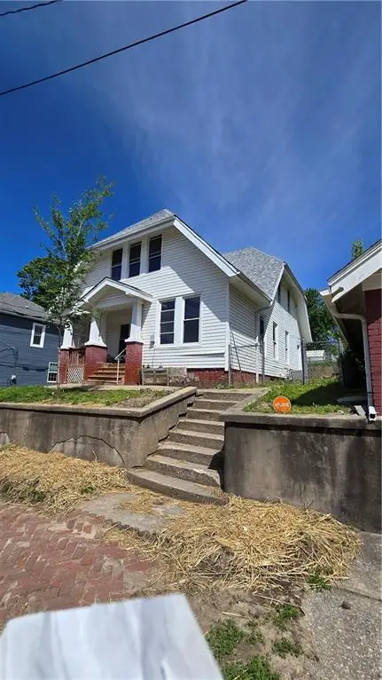 1111 N 18th Street, St Joseph, MO 64501