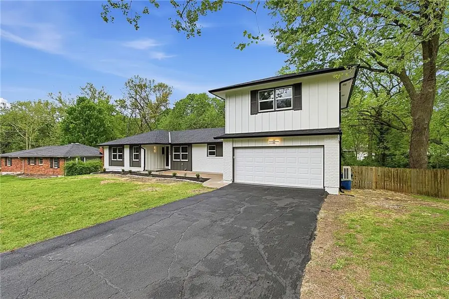 1480 Hemlock Drive, Liberty, MO 64068 - #2