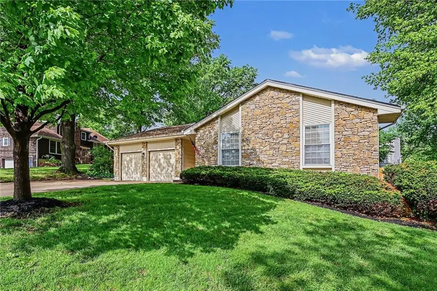 1026 NE 97th Place, Kansas City, MO 64155 - #3