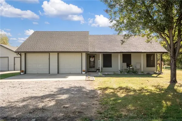 15016 246th Street, Lawrence, KS 66044