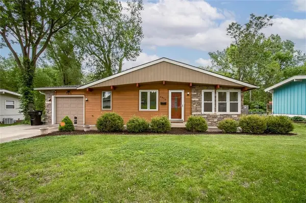 2817 Collin Street, Independence, MO 64052