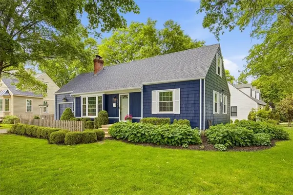 4300 W 71st Terrace, Prairie Village, KS 66208