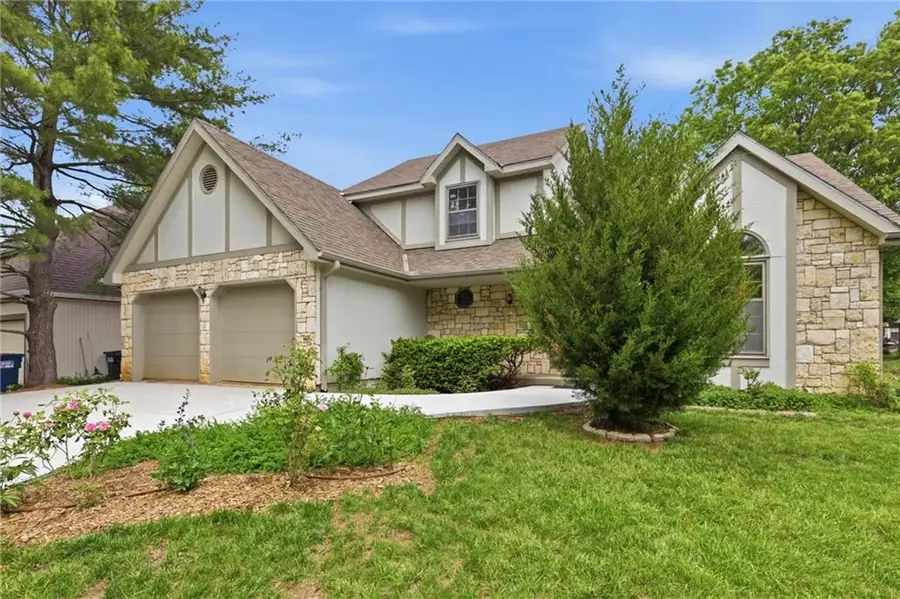 1308 Stone Meadows Drive, Lawrence, KS 66049 - #3