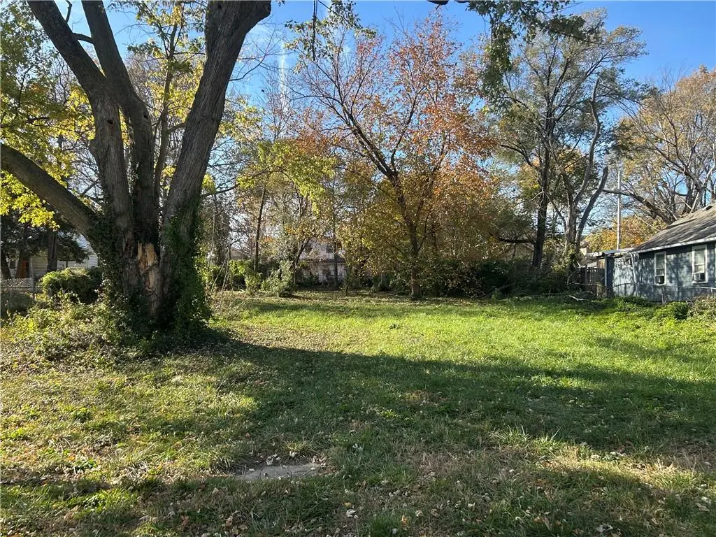 2332 Oakley Avenue W, Kansas City, MO 64127 - #1