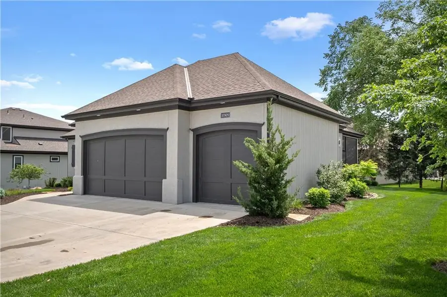 10909 W 172nd Street, Overland Park, KS 66221 - #3