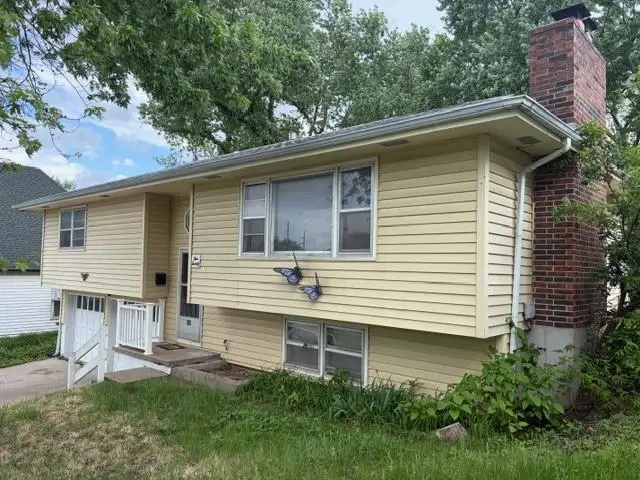 520 Q Street, Atchison, KS 66002 - #2
