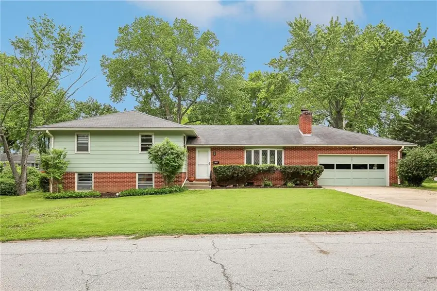 708 Tyler Avenue, Warrensburg, MO 64093 - #2