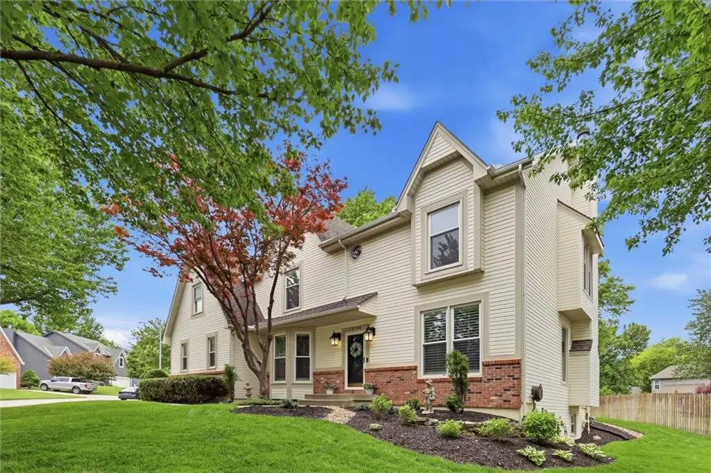 13748 S Blackfoot Drive, Olathe, KS 66062 - #1