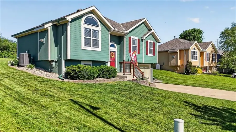 11326 N Ewing Avenue, Kansas City, MO 64156 - #3