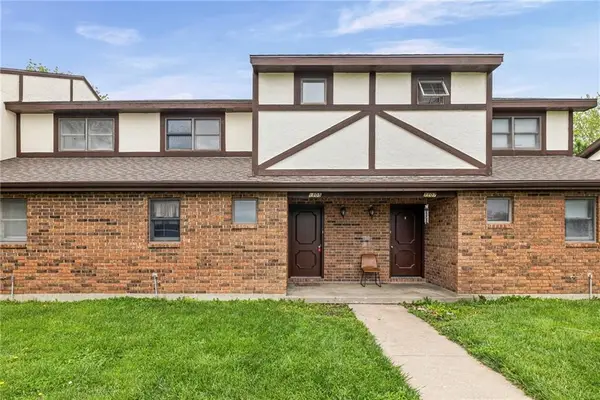1105 Jeff Circle, Paola, KS 66071