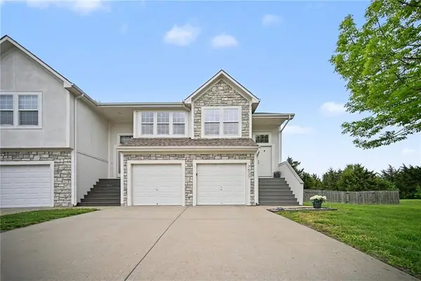 7537 Mccoy Street, Shawnee, KS 66227