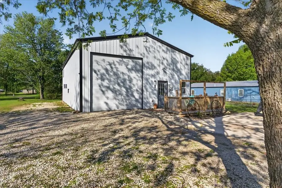 105 W 4th Street, Creighton, MO 64739 - #2