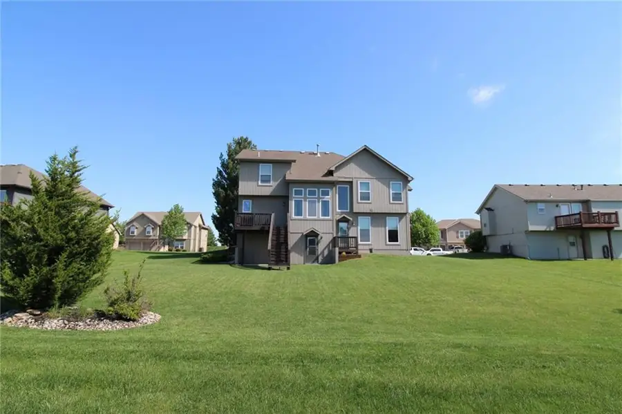 4711 NE 103rd Terrace, Kansas City, MO 64156 - #2