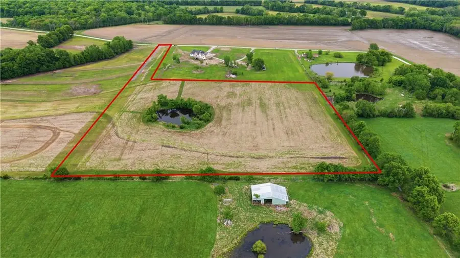 29402 S Sawmill Road, Harrisonville, MO 64701 - #2