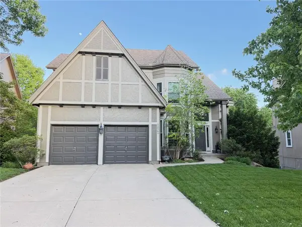 12141 S Rene Street, Olathe, KS 66062