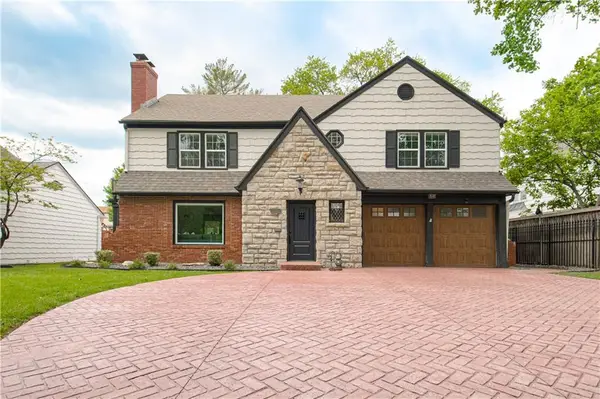 6110 Ward Parkway, Kansas City, MO 64113