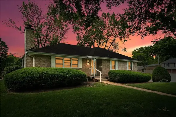 15501 E 44th Terrace S, Independence, MO 64055