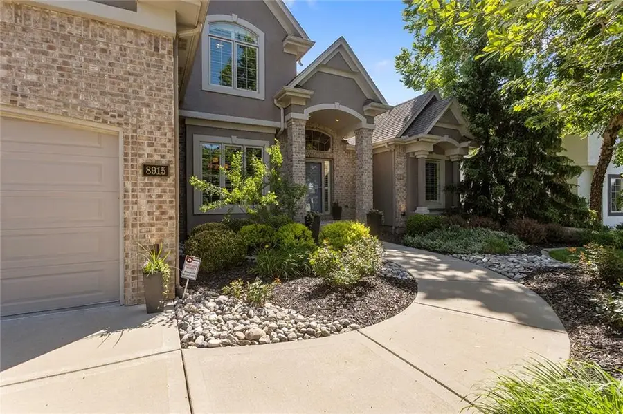 8915 N Lewis Avenue, Kansas City, MO 64157 - #3
