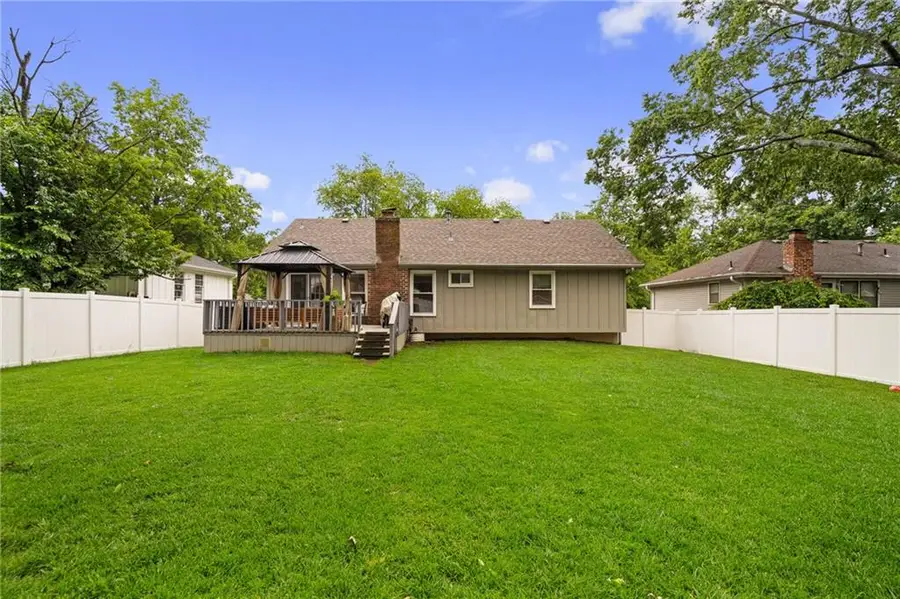 1920 E Jamestown Drive, Olathe, KS 66062 - #3