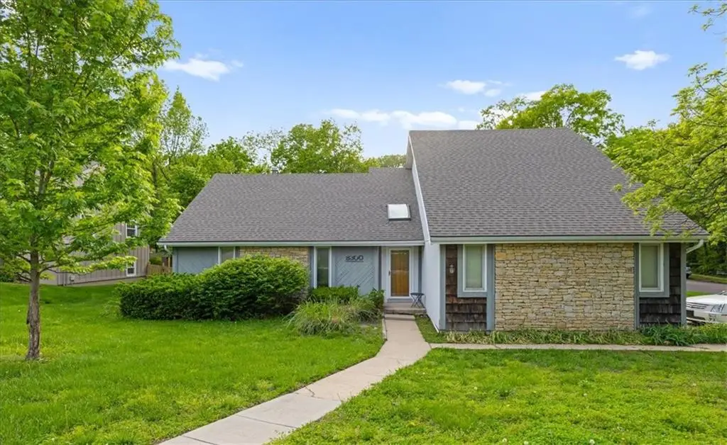 8300 Grant Avenue, Overland Park, KS 66212 - #1