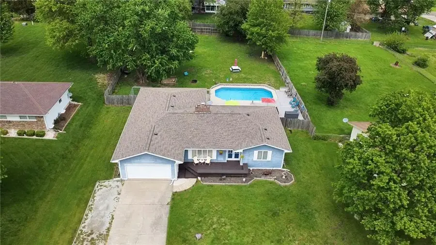 1809 Hillcrest Drive, Trenton, MO 64683 - #2