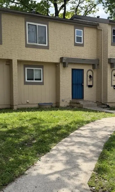 11613 Richmond Avenue, Kansas City, MO 64134 - #1