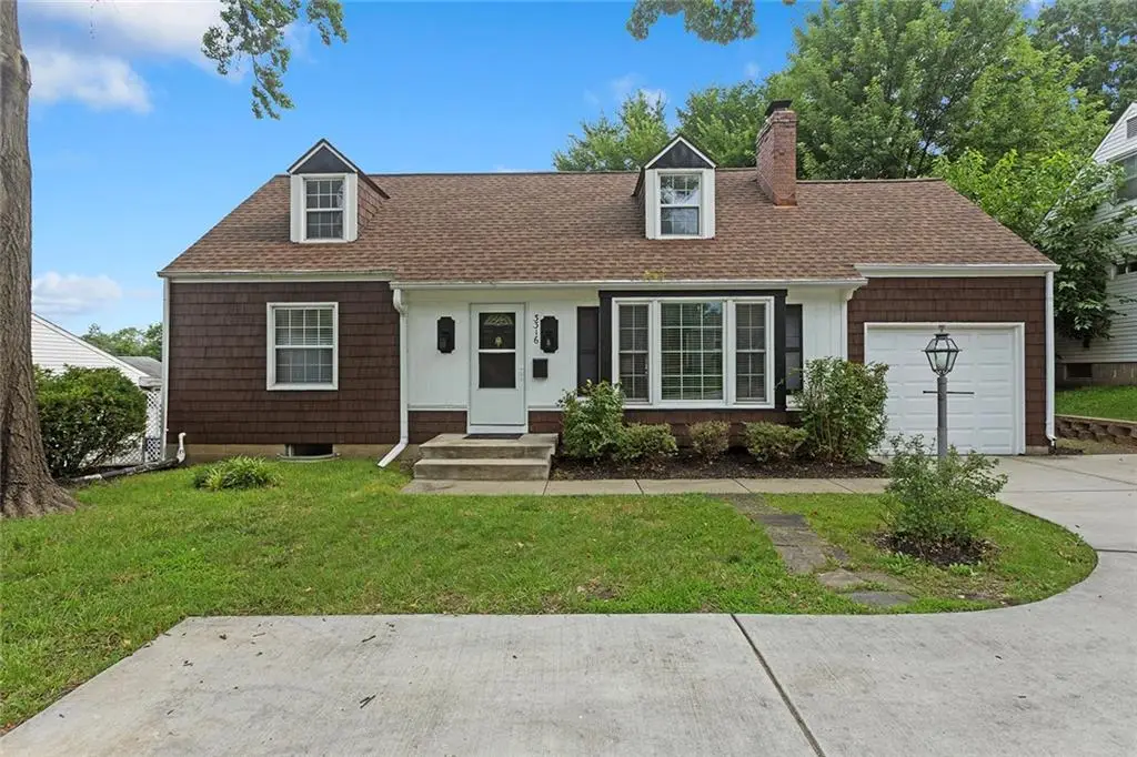 3316 W 75th Street, Prairie Village, KS 66208 - #1