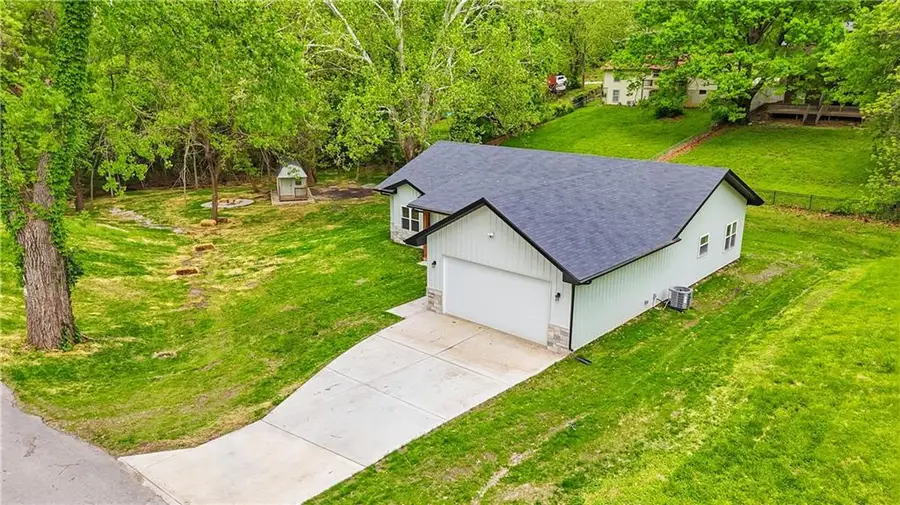 2944 N Highland Street, Avondale, MO 64117 - #2