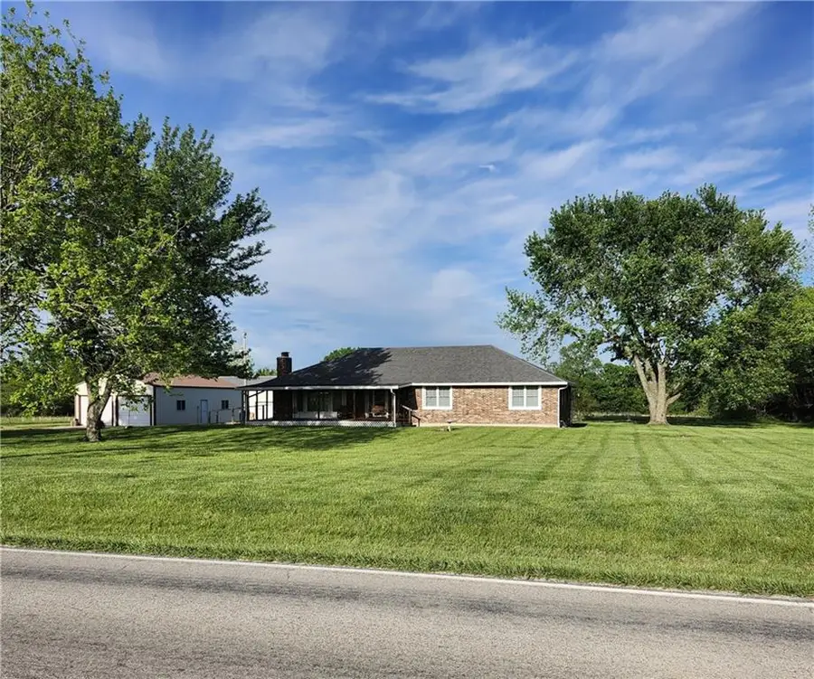 37869 Hedge Lane Road, Paola, KS 66071 - #2