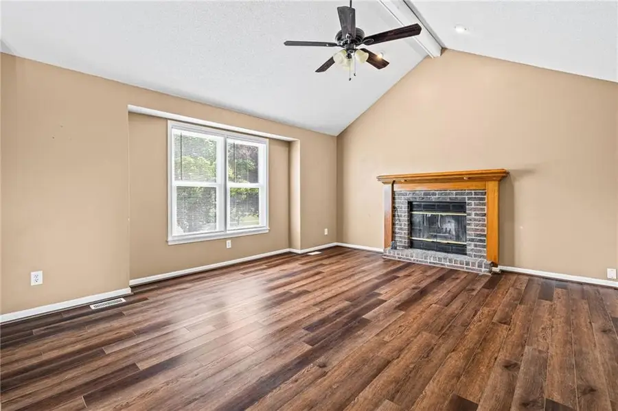 920 NE 108th Street, Kansas City, MO 64155 - #3