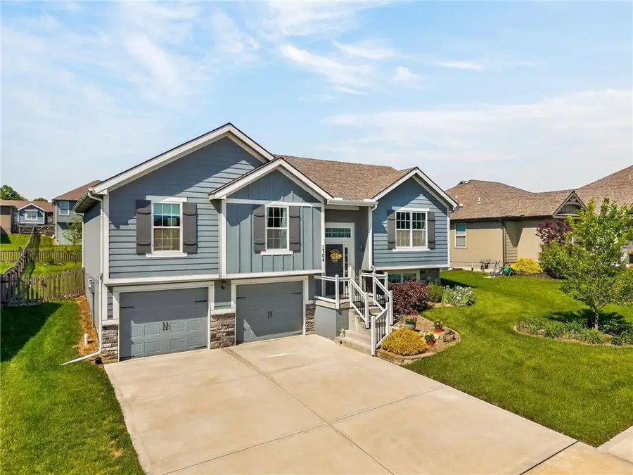 1704 Chestnut Street, Kearney, MO 64060 - #3