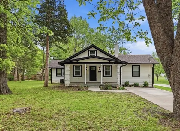 6017 Mastin Street, Merriam, KS 66203