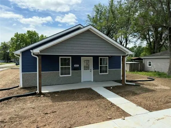 902 Morgan Street, St Joseph, MO 64504