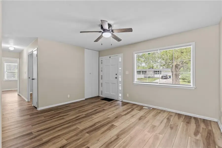 9200 Stark Avenue, Kansas City, MO 64138 - #2