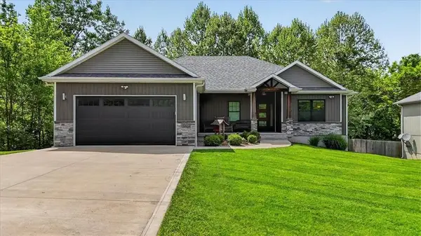 1000 Cheatham Court, Warrensburg, MO 64093