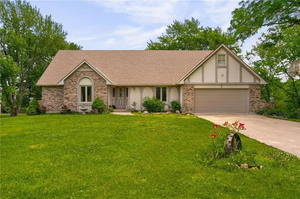 24345 W 71st Street, Shawnee, KS 66227 - #1