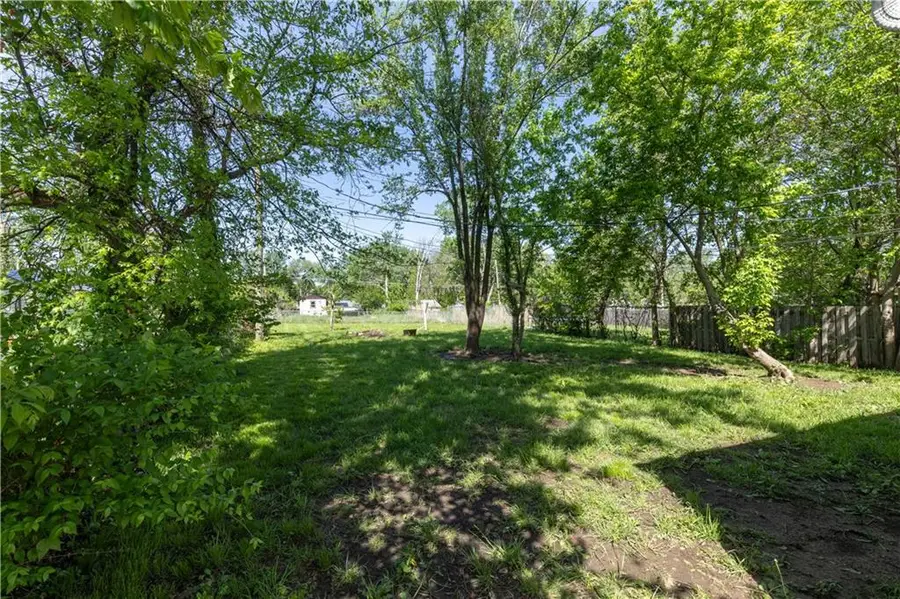 5144 Skiles Street, Kansas City, MO 64129 - #3