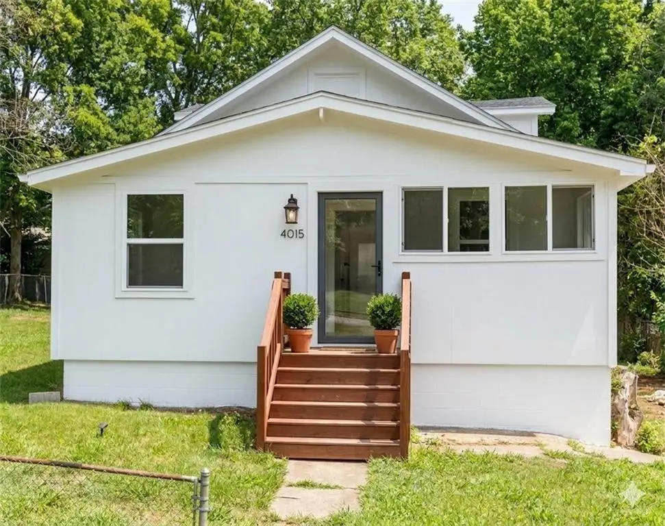 4015 Myrtle Avenue, Kansas City, MO 64130 - #1