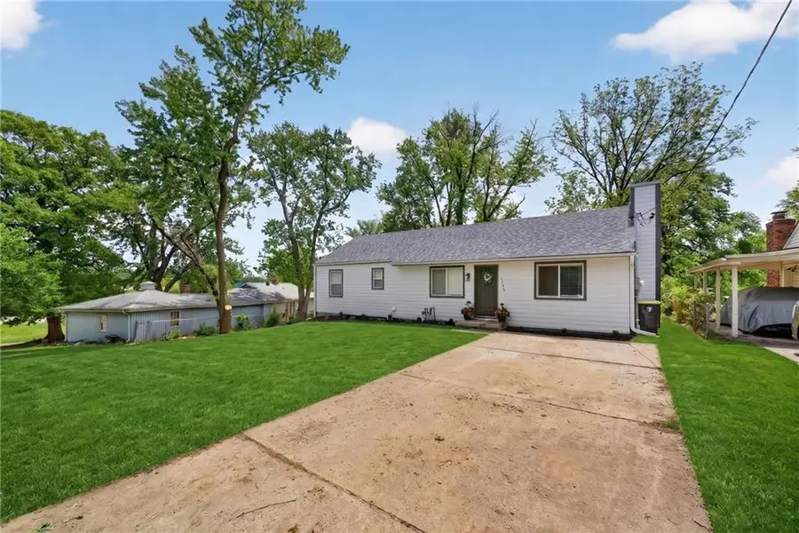 3409 NW 56th Street, Kansas City, MO 64151 - #3
