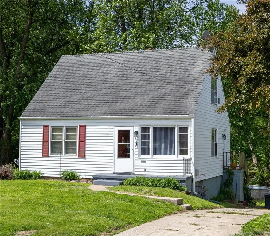 206 S 31 Street, Saint Joseph, MO 64501 - #1