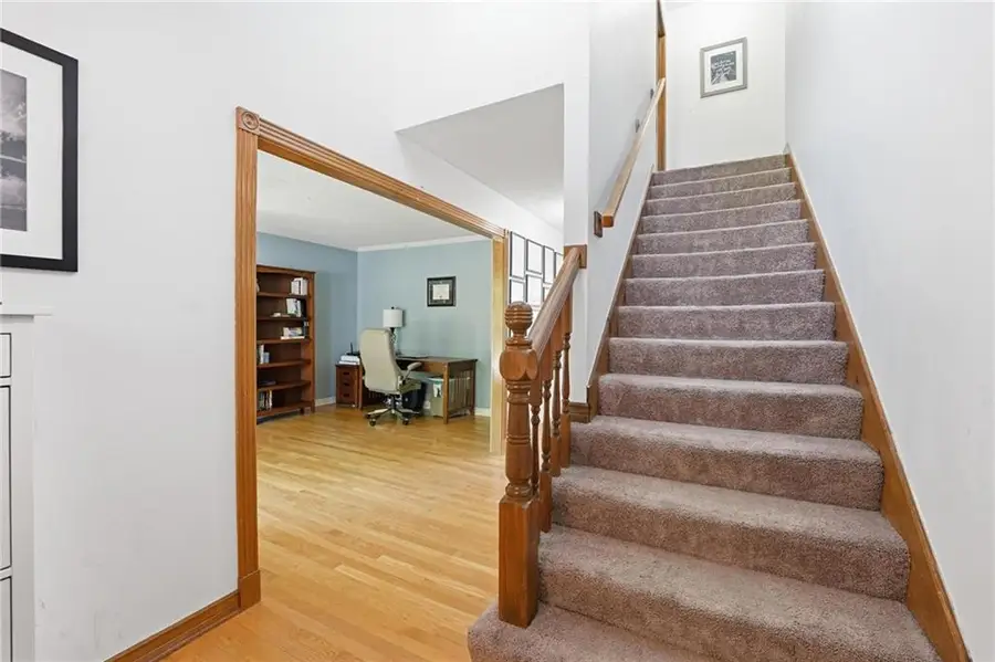 1147 E Sheridan Bridge Lane, Olathe, KS 66062 - #3