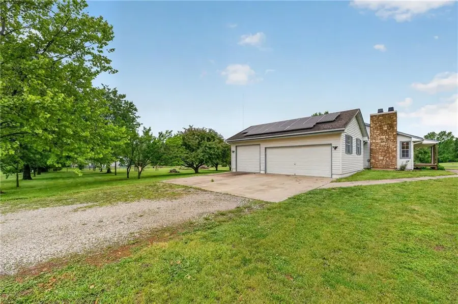 14203 E 198th Street, Peculiar, MO 64078 - #3