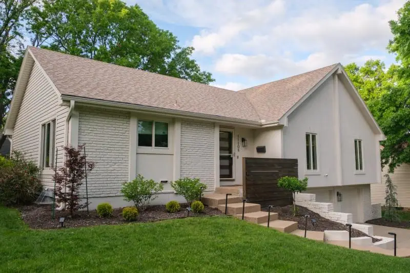 11108 W 99th Terrace, Overland Park, KS 66214 - #2