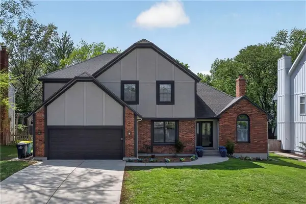 9410 Hall Drive, Lenexa, KS 66219