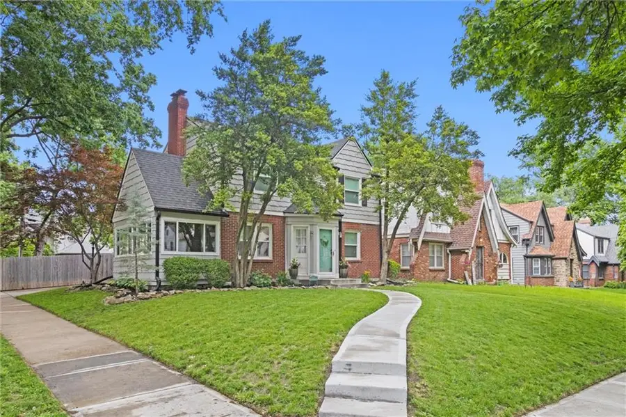 600 E 72nd Terrace, Kansas City, MO 64131 - #3