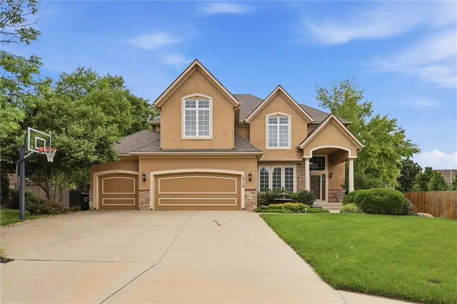 16118 S Locust Street, Olathe, KS 66062 - #3