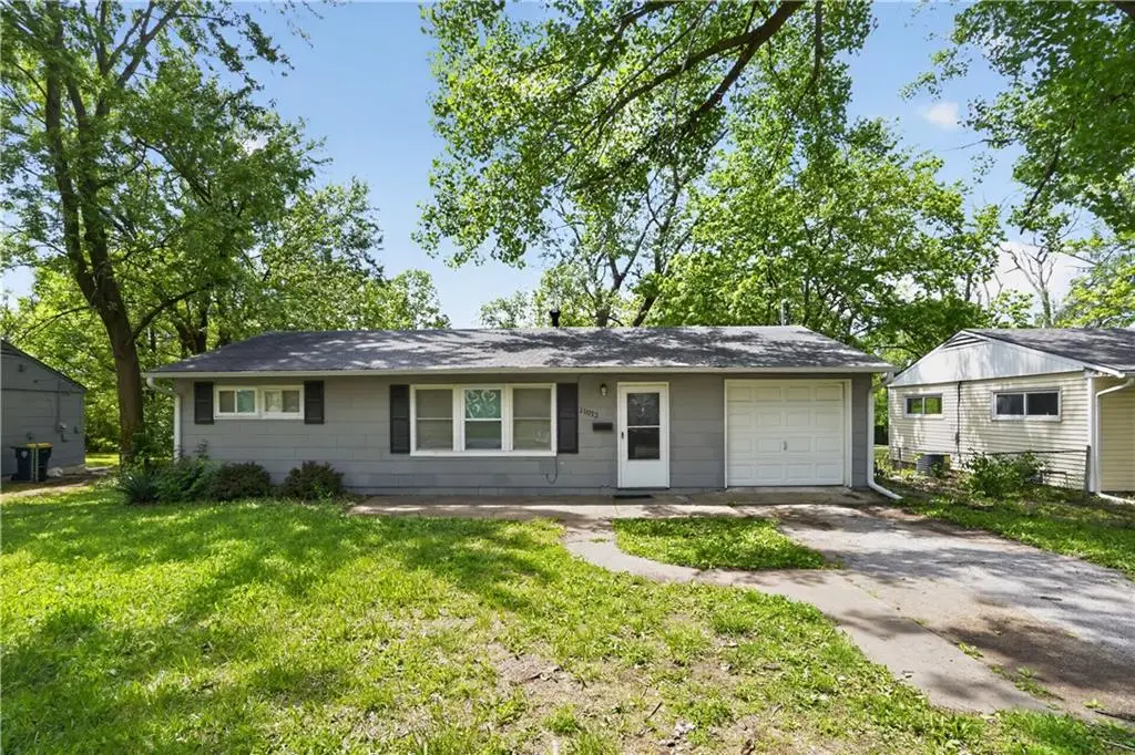 11012 Cambridge Avenue, Kansas City, MO 64134 - #1